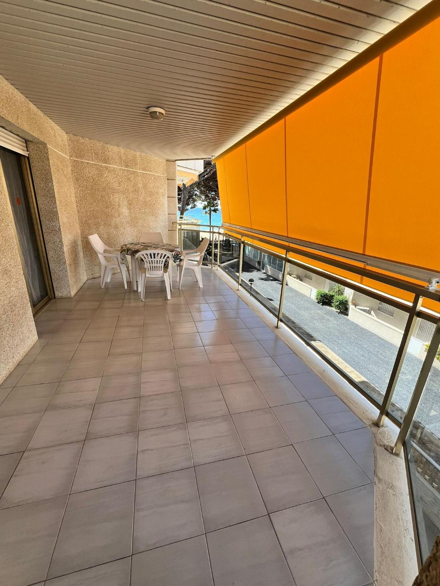 Apartamentos Versailles Вилафортуни Екстериор снимка